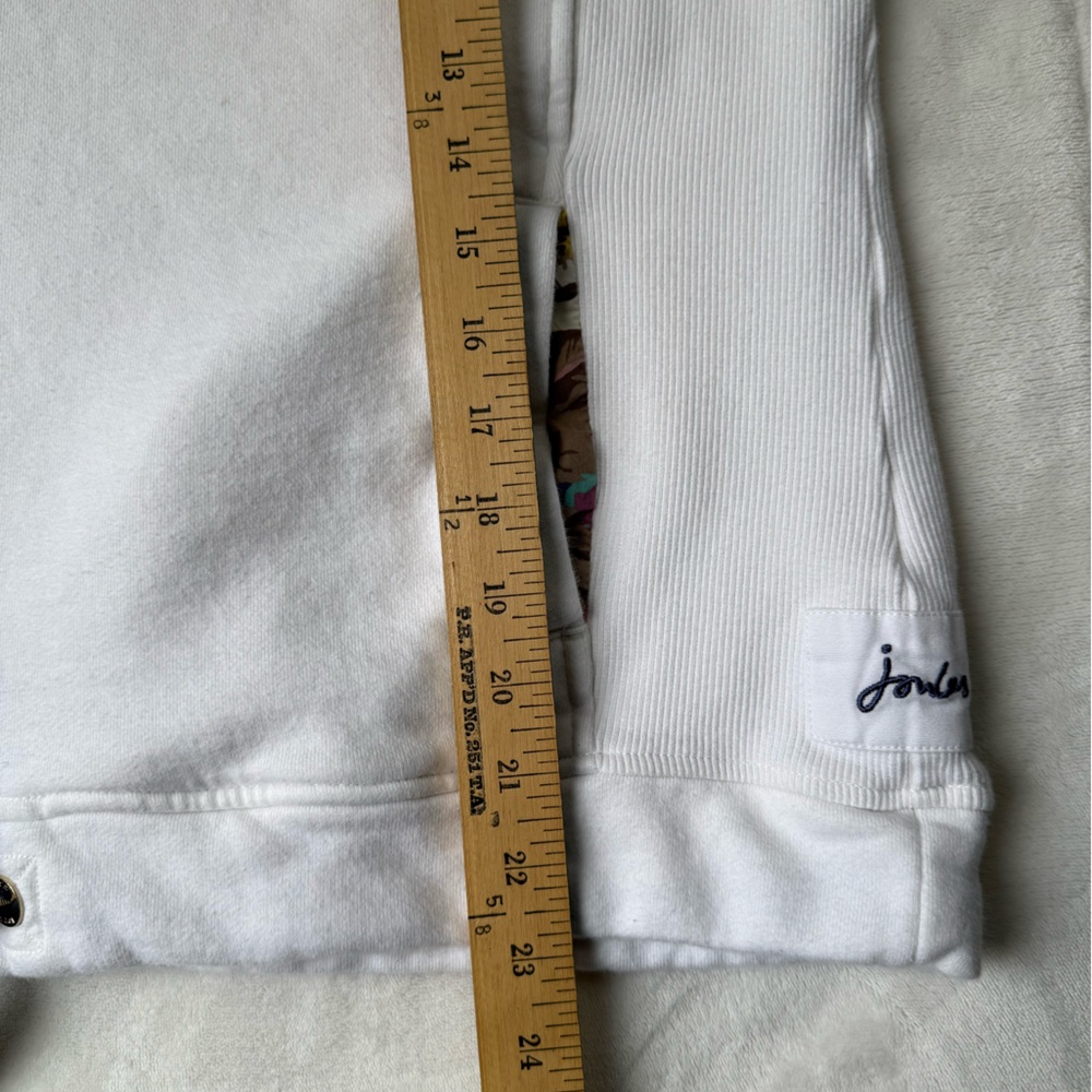 Joules White Sweatshirt with Floral Accents - Picture 10 of 10